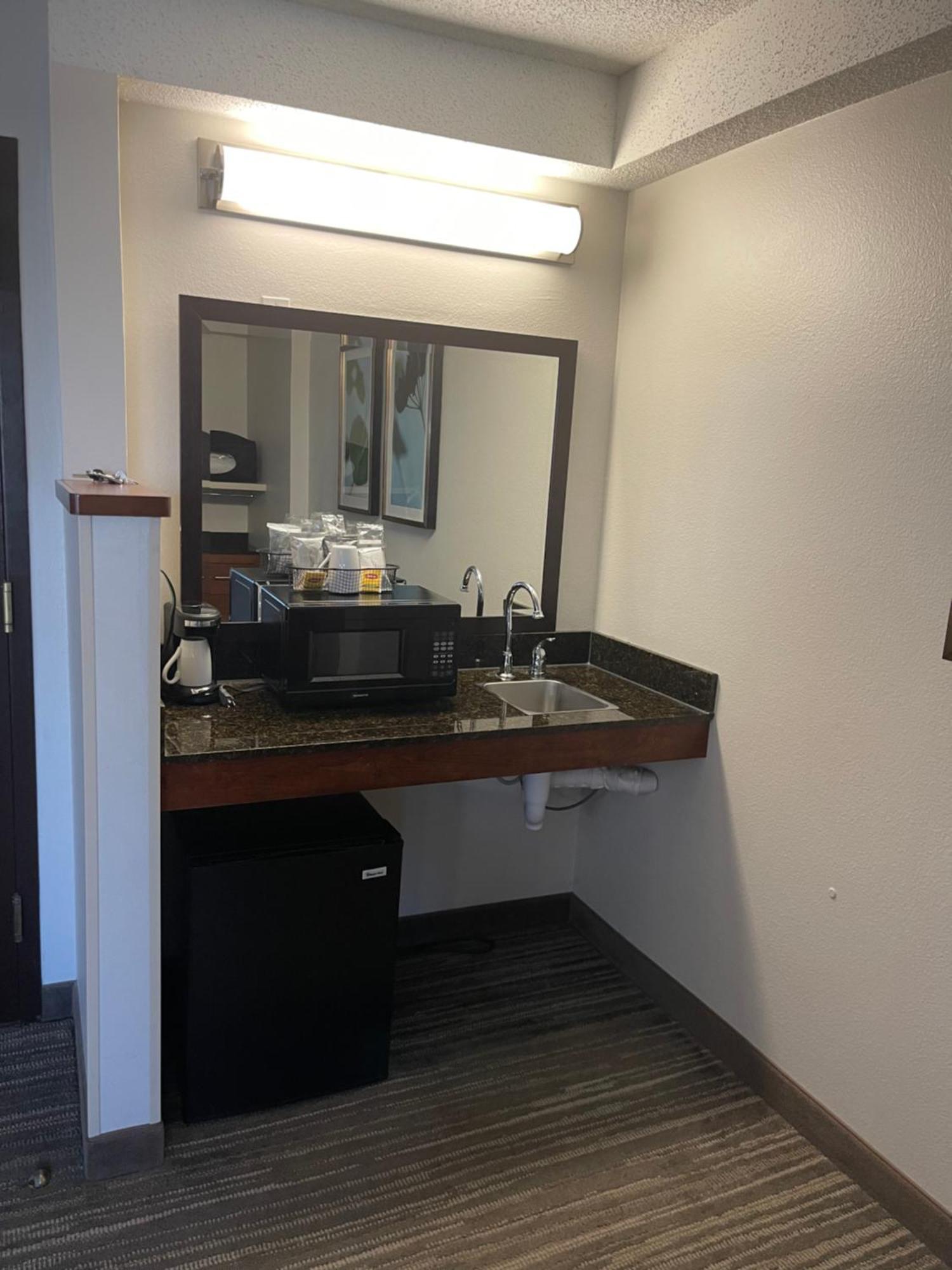Hyatt Place Kansas City/Overland Park/Metcalf Εξωτερικό φωτογραφία